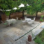 בית נופש Glyfada Bay *