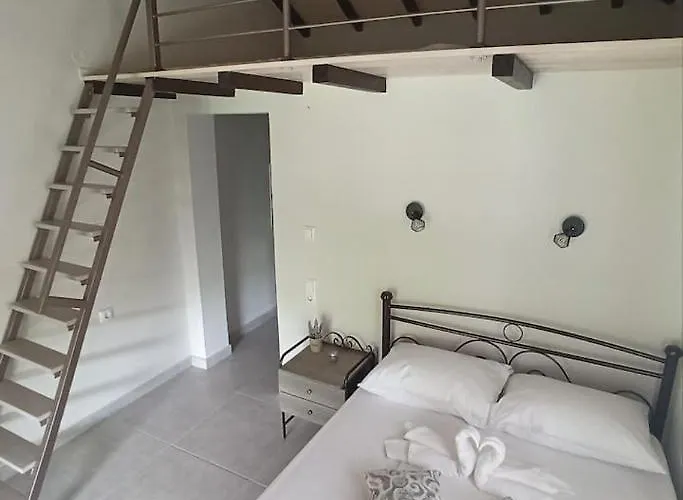 Glyfada Bay Case de vacanță